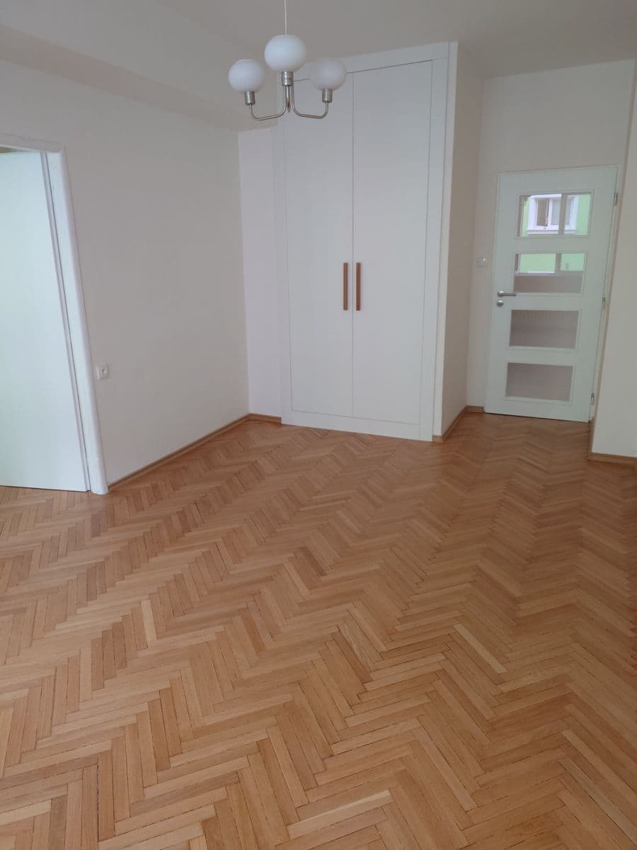 Pronájem bytu 2+1 52 m², Marie Cibulkové, Praha, Praha Pronájem bytu 2+1 52 m², Marie Cibulkové, Praha, Praha