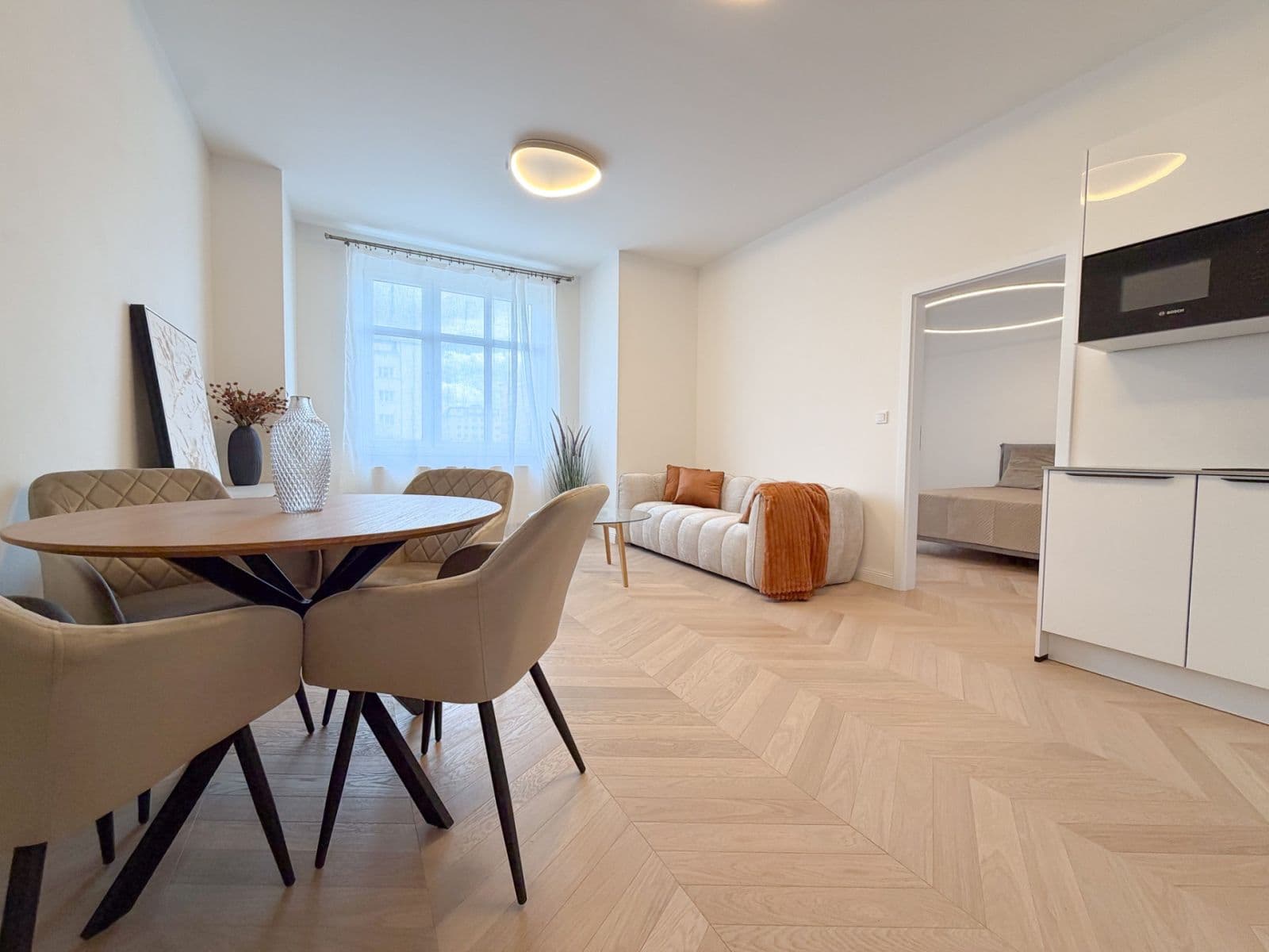 Prodej bytu 2+kk 54 m², Jeseniova, Praha, Praha Prodej bytu 2+kk 54 m², Jeseniova, Praha, Praha