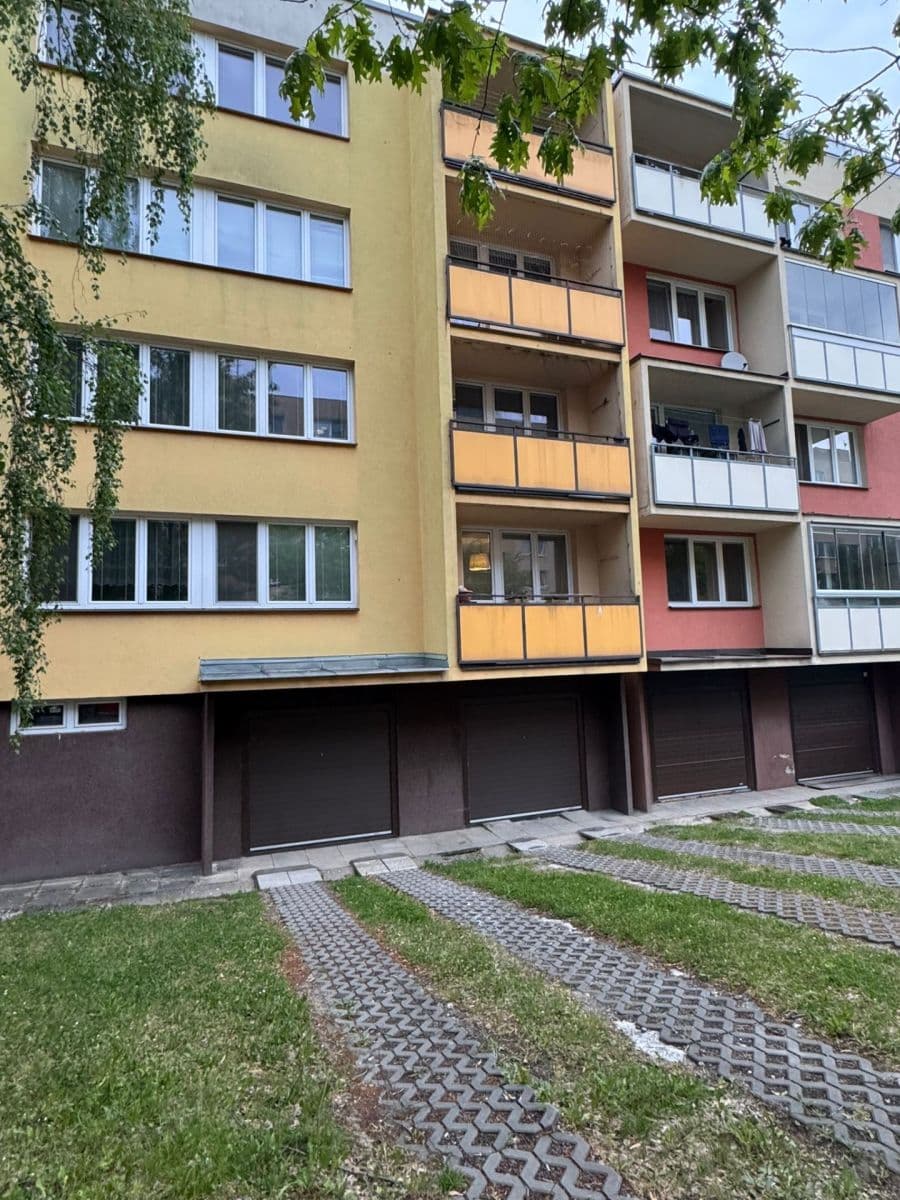 Pronájem bytu 2+1 60 m², Gen. Píky, Ostrava, Moravskoslezský kraj Pronájem bytu 2+1 60 m², Gen. Píky, Ostrava, Moravskoslezský kraj