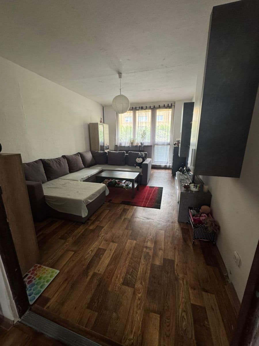 Pronájem bytu 2+1 60 m², Gen. Píky, Ostrava, Moravskoslezský kraj Pronájem bytu 2+1 60 m², Gen. Píky, Ostrava, Moravskoslezský kraj