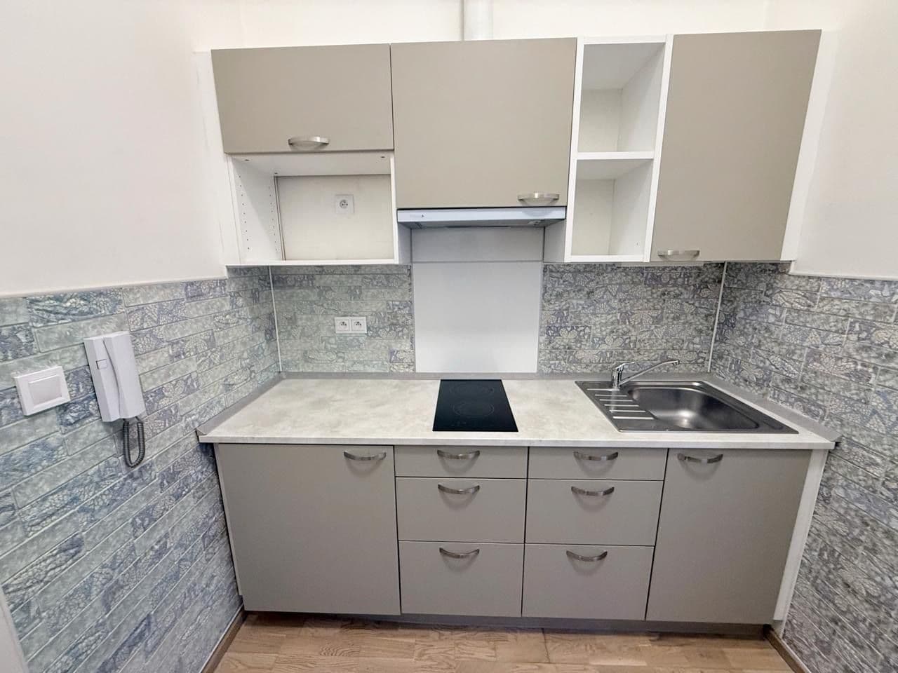 Pronájem bytu 1+kk 30 m², Zenklova, Praha, Praha Pronájem bytu 1+kk 30 m², Zenklova, Praha, Praha