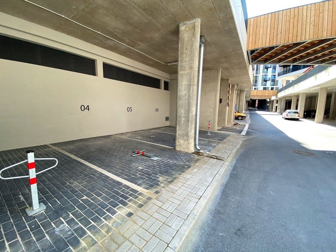 Pronájem garáže 13 m², Olgy Havlové, Praha, Praha Pronájem garáže 13 m², Olgy Havlové, Praha, Praha