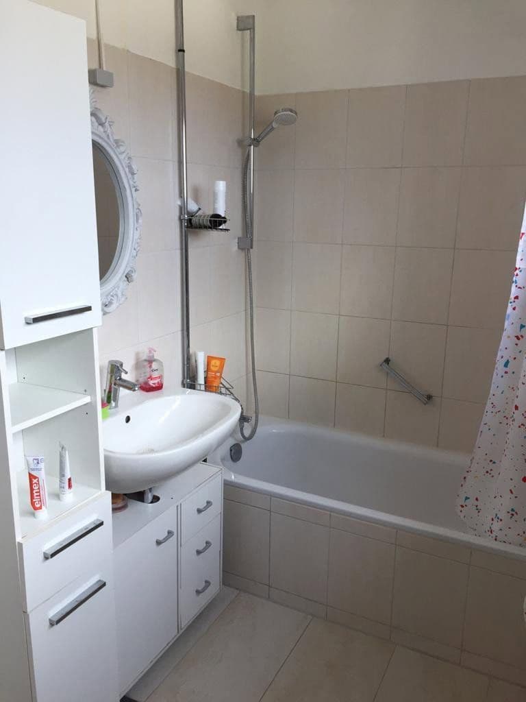 Prodej bytu 3+kk 95 m², Stuttgart - Möhringen, Bádensko-Württembersko Prodej bytu 3+kk 95 m², Stuttgart - Möhringen, Bádensko-Württembersko