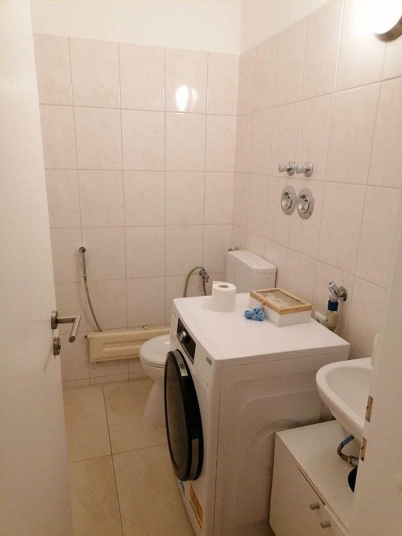 Prodej bytu 3+kk 95 m², Stuttgart - Möhringen, Bádensko-Württembersko Prodej bytu 3+kk 95 m², Stuttgart - Möhringen, Bádensko-Württembersko