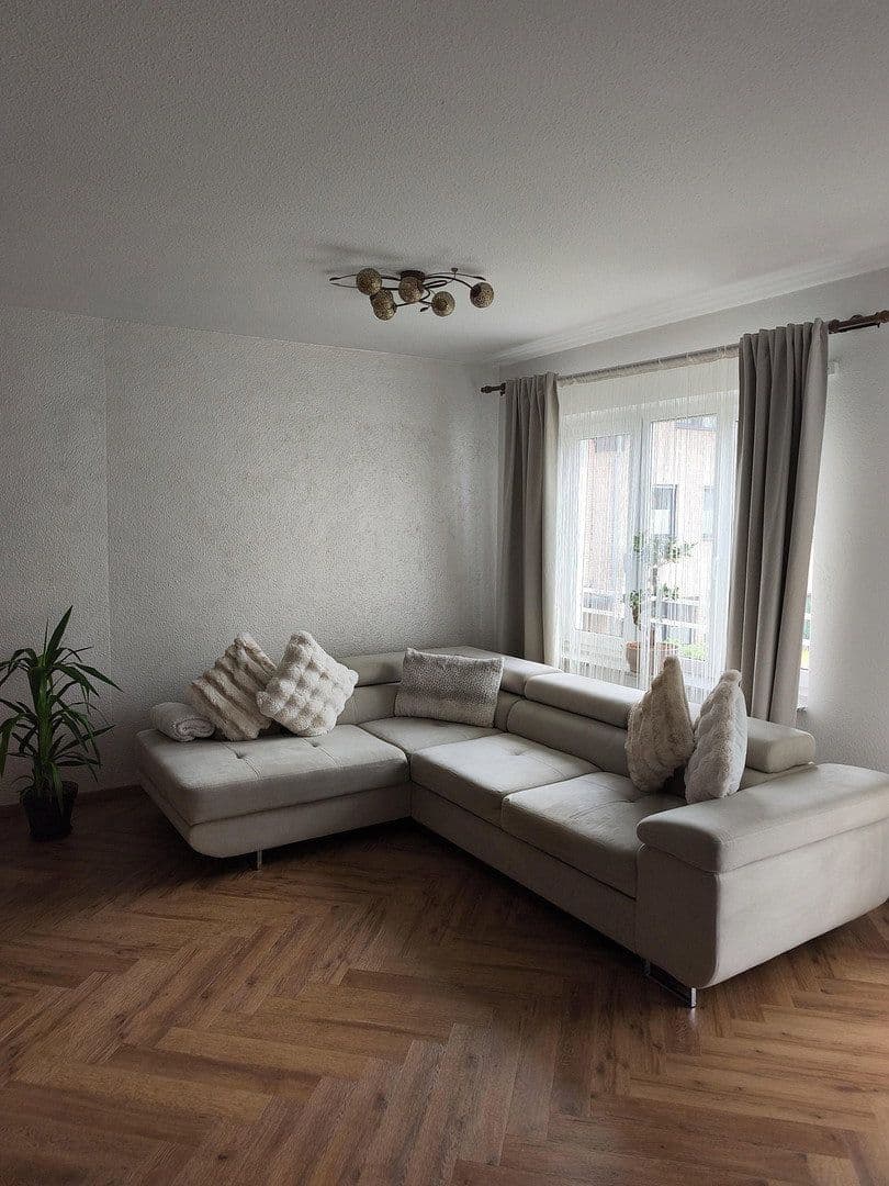 Pronájem bytu 2+1 67 m², Kampstraße 7B, Kerpen, Severní Porýní-Vestfálsko Pronájem bytu 2+1 67 m², Kampstraße 7B, Kerpen, Severní Porýní-Vestfálsko