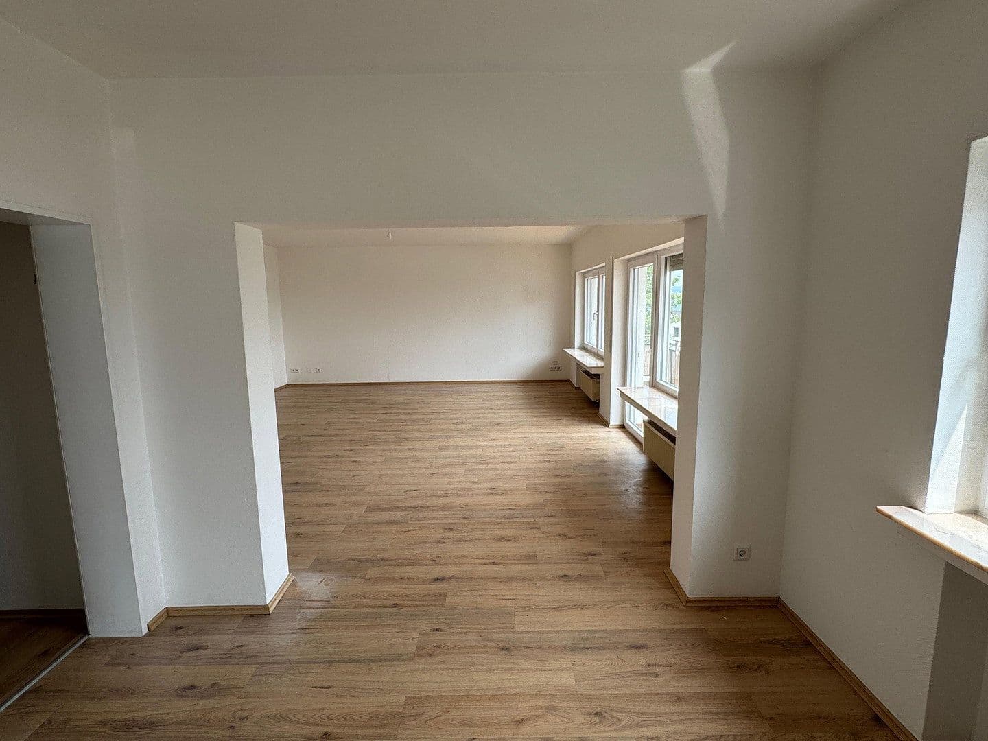 Pronájem bytu 3+1 114 m², Ringstraße 1b, Sundern, Severní Porýní-Vestfálsko Pronájem bytu 3+1 114 m², Ringstraße 1b, Sundern, Severní Porýní-Vestfálsko