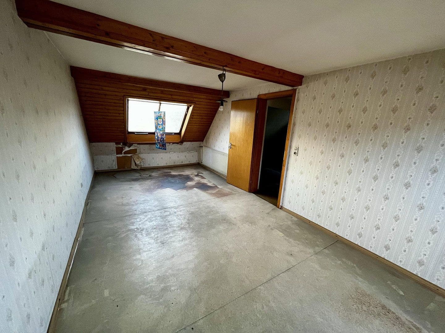 Prodej domu 190 m², pozemek 165 m², Alsenz, Porýní-Falc Prodej domu 190 m², pozemek 165 m², Alsenz, Porýní-Falc