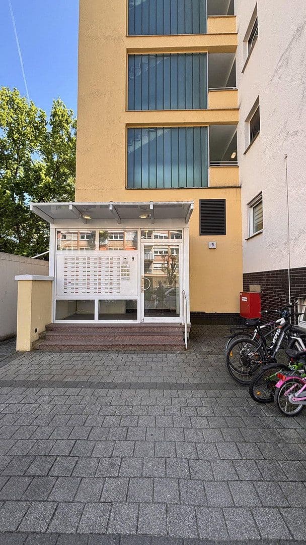 Prodej bytu 1+1 32 m², Kriftel, Hessen Prodej bytu 1+1 32 m², Kriftel, Hessen