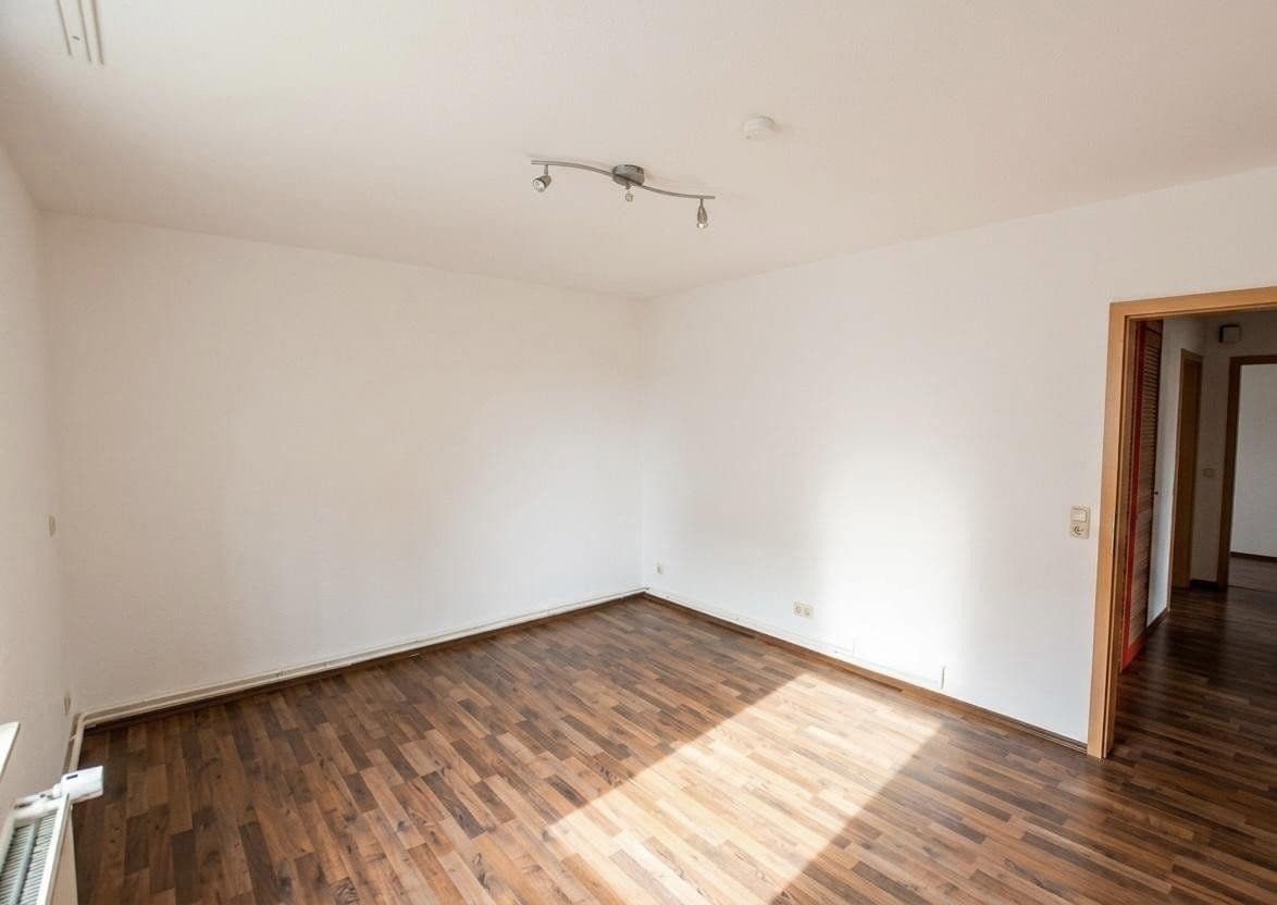 Pronájem bytu 3+1 65 m², Lärchenweg 1, Wolfenbüttel, Dolní Sasko Pronájem bytu 3+1 65 m², Lärchenweg 1, Wolfenbüttel, Dolní Sasko