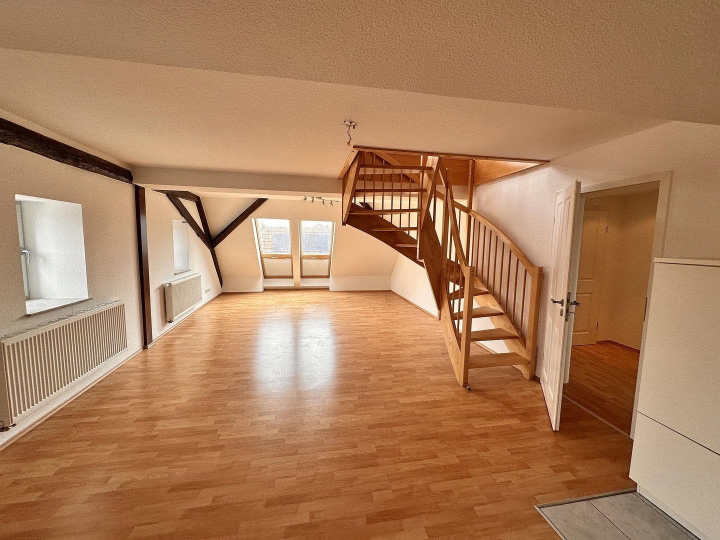 Pronájem bytu 2+1 94 m², Am Zehnt 9, Sinsheim, Bádensko-Württembersko Pronájem bytu 2+1 94 m², Am Zehnt 9, Sinsheim, Bádensko-Württembersko