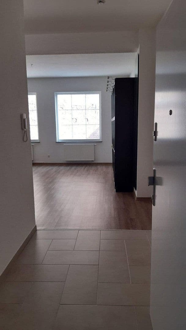 Pronájem bytu 1+1 95 m², Karlsruhe, Bádensko-Württembersko Pronájem bytu 1+1 95 m², Karlsruhe, Bádensko-Württembersko
