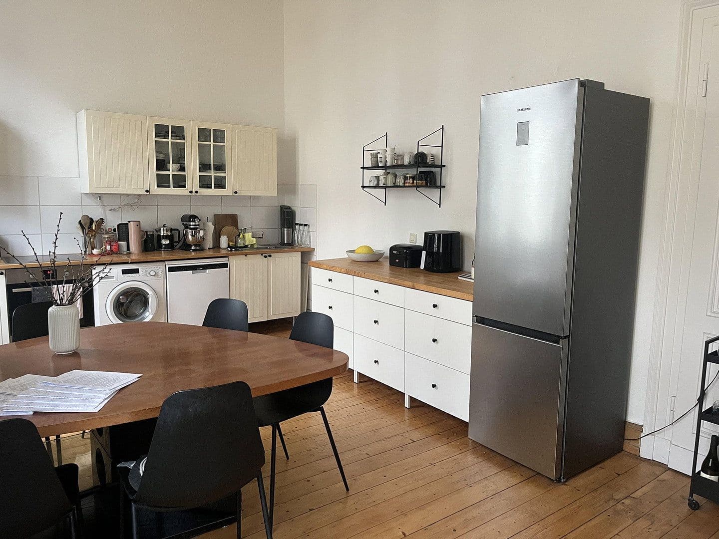 Pronájem bytu 3+1 90 m², Weberstr.41, Bonn, Severní Porýní-Vestfálsko Pronájem bytu 3+1 90 m², Weberstr.41, Bonn, Severní Porýní-Vestfálsko