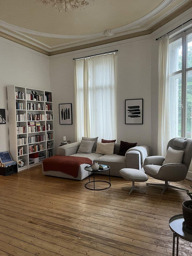 Pronájem bytu 3+1 90 m², Weberstr.41, Bonn, Severní Porýní-Vestfálsko Pronájem bytu 3+1 90 m², Weberstr.41, Bonn, Severní Porýní-Vestfálsko