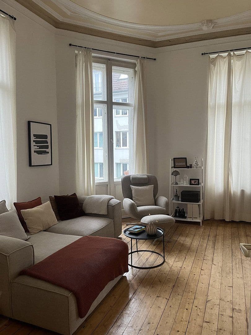 Pronájem bytu 3+1 90 m², Weberstr.41, Bonn, Severní Porýní-Vestfálsko Pronájem bytu 3+1 90 m², Weberstr.41, Bonn, Severní Porýní-Vestfálsko