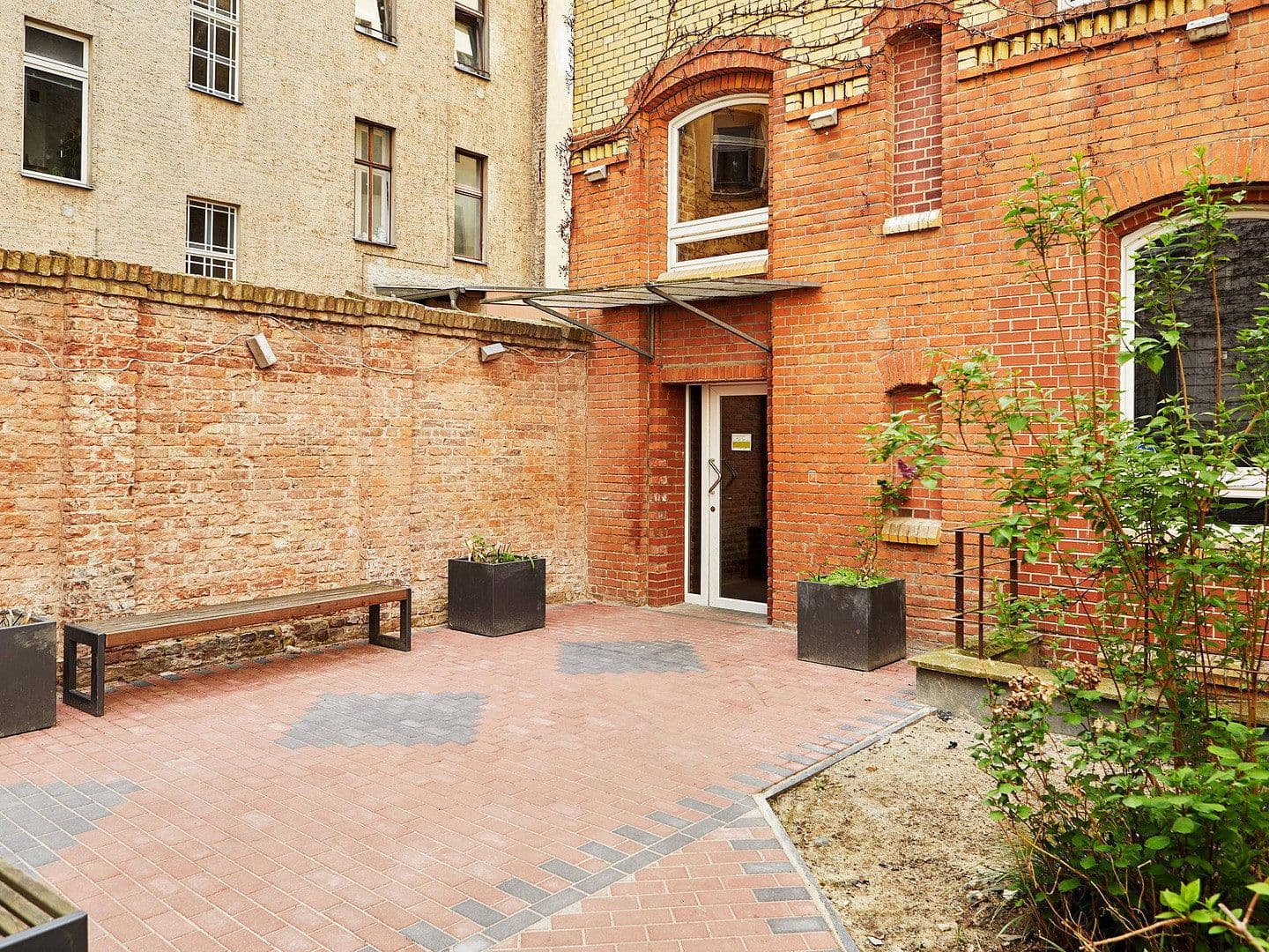 Pronájem kanceláře 200 m², Böckhstr. 26, Berlin, Berlín Pronájem kanceláře 200 m², Böckhstr. 26, Berlin, Berlín