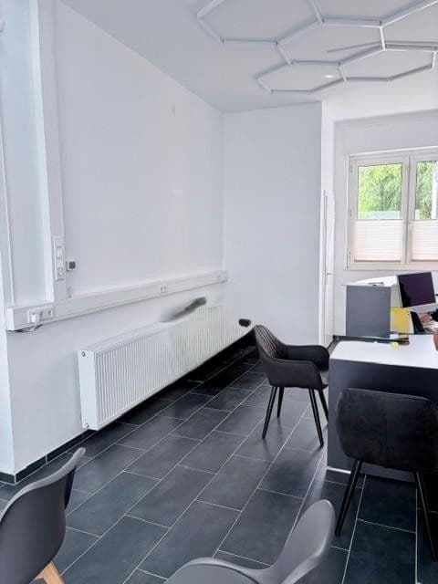 Pronájem nebytového prostoru 65 m², Bergheimerstraße, Neuss, Severní Porýní-Vestfálsko Pronájem nebytového prostoru 65 m², Bergheimerstraße, Neuss, Severní Porýní-Vestfálsko