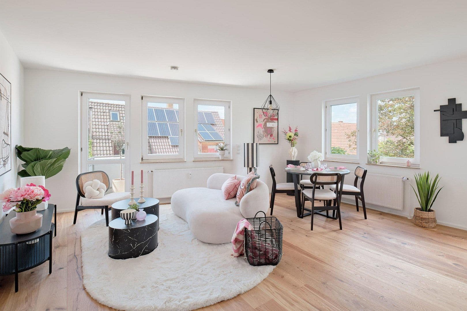 Prodej bytu 2+1 60 m², Stuttgarter Str. 3, Filderstadt, Bádensko-Württembersko Prodej bytu 2+1 60 m², Stuttgarter Str. 3, Filderstadt, Bádensko-Württembersko