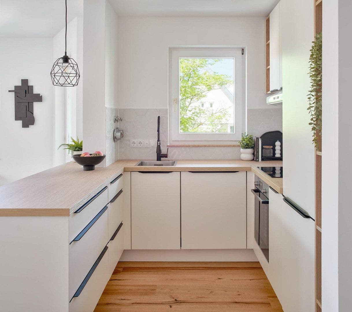 Prodej bytu 2+1 60 m², Stuttgarter Str. 3, Filderstadt, Bádensko-Württembersko Prodej bytu 2+1 60 m², Stuttgarter Str. 3, Filderstadt, Bádensko-Württembersko