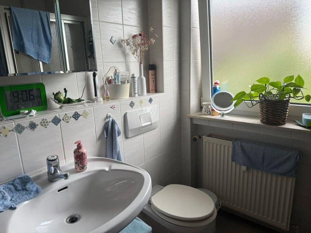 Pronájem bytu 4+1 150 m², Spitzwegstraße 6, Alzenau, Bavorsko Pronájem bytu 4+1 150 m², Spitzwegstraße 6, Alzenau, Bavorsko