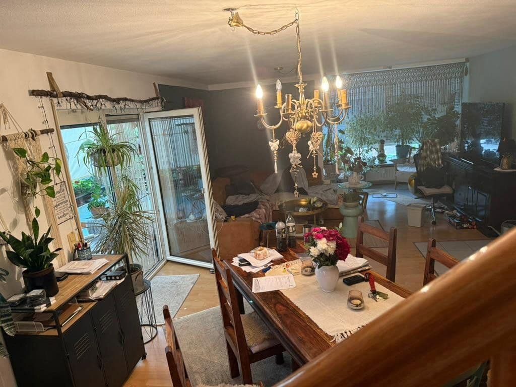 Pronájem bytu 4+1 150 m², Spitzwegstraße 6, Alzenau, Bavorsko Pronájem bytu 4+1 150 m², Spitzwegstraße 6, Alzenau, Bavorsko