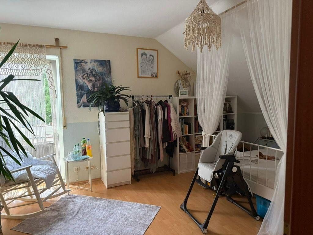 Pronájem bytu 4+1 150 m², Spitzwegstraße 6, Alzenau, Bavorsko Pronájem bytu 4+1 150 m², Spitzwegstraße 6, Alzenau, Bavorsko