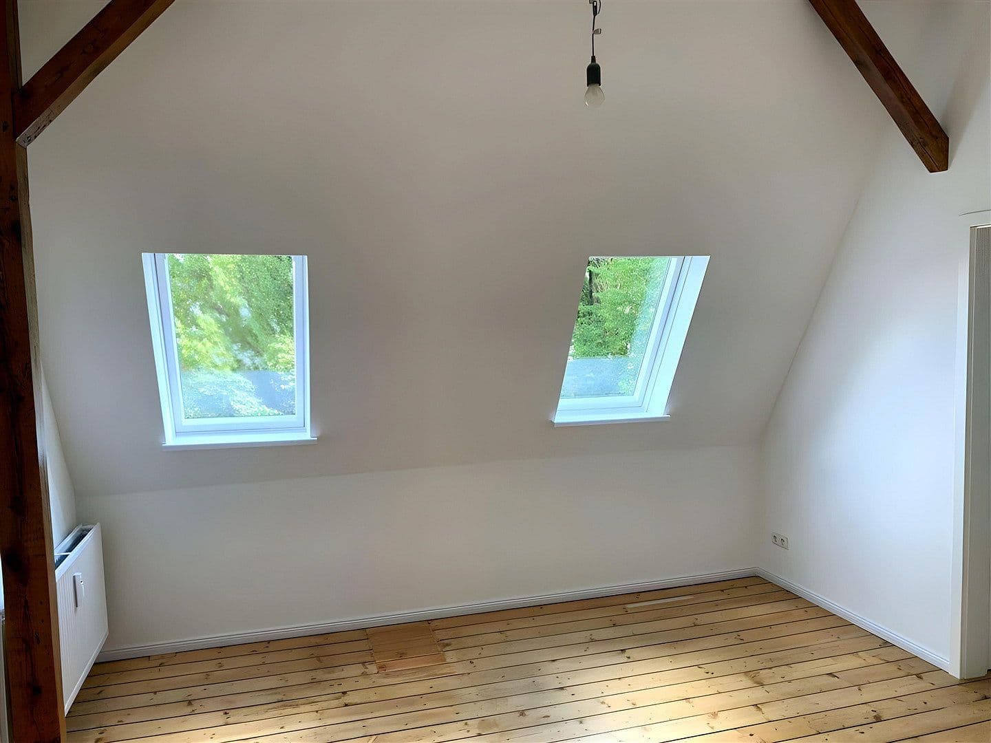 Pronájem bytu 4+1 80 m², Walddörferstrasse 276, Hamburg, Hamburg Pronájem bytu 4+1 80 m², Walddörferstrasse 276, Hamburg, Hamburg