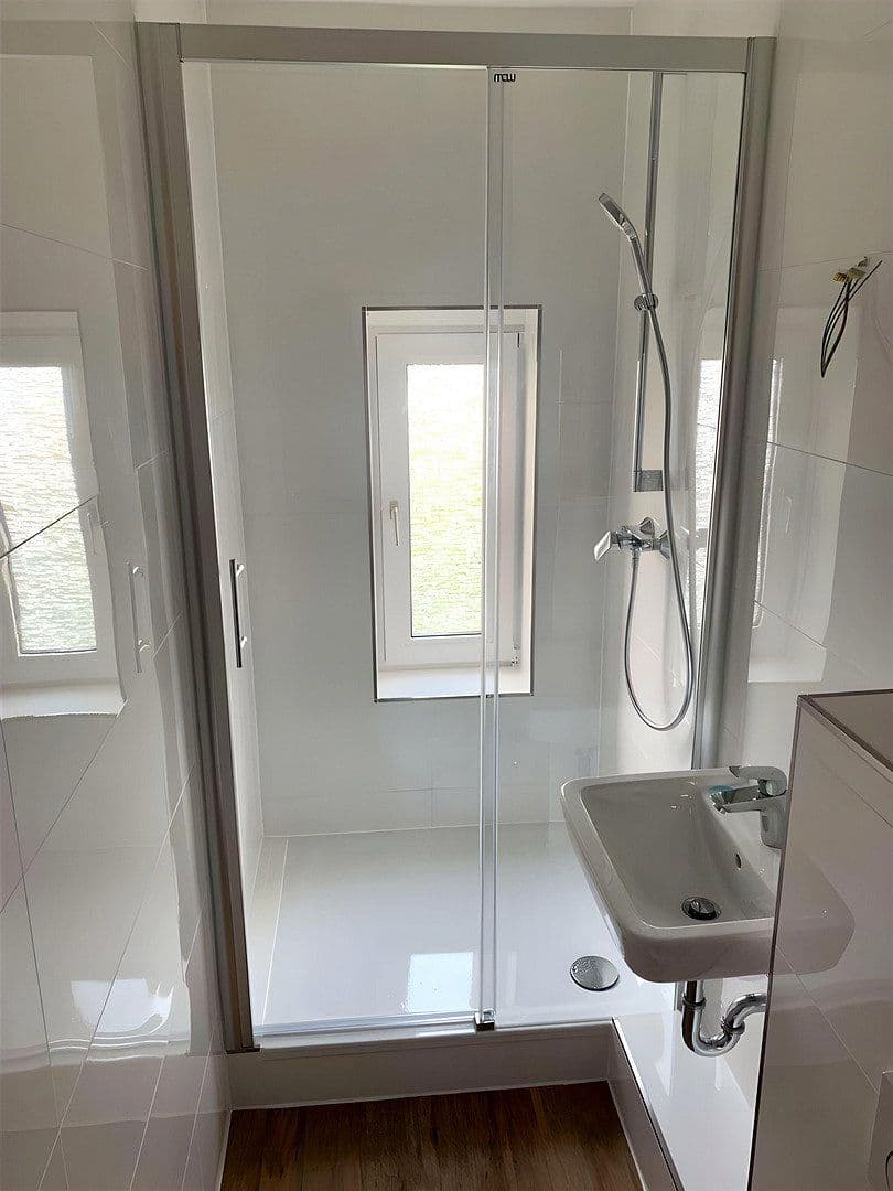Pronájem bytu 4+1 80 m², Walddörferstrasse 276, Hamburg, Hamburg Pronájem bytu 4+1 80 m², Walddörferstrasse 276, Hamburg, Hamburg
