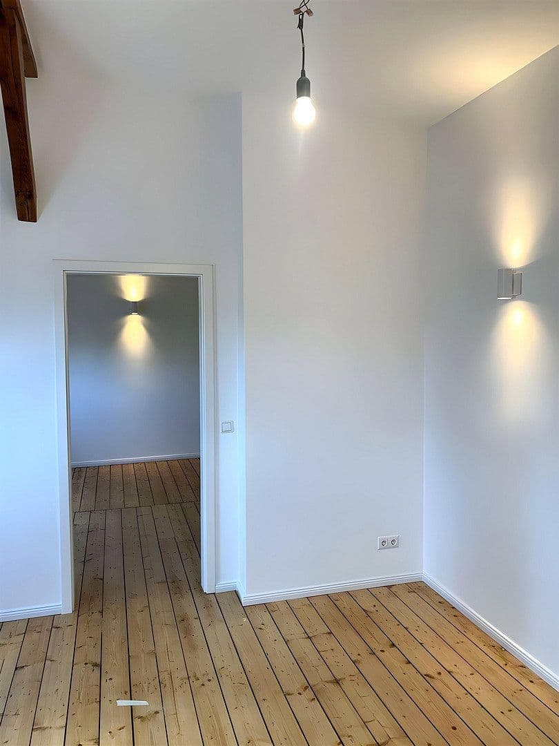 Pronájem bytu 4+1 80 m², Walddörferstrasse 276, Hamburg, Hamburg Pronájem bytu 4+1 80 m², Walddörferstrasse 276, Hamburg, Hamburg