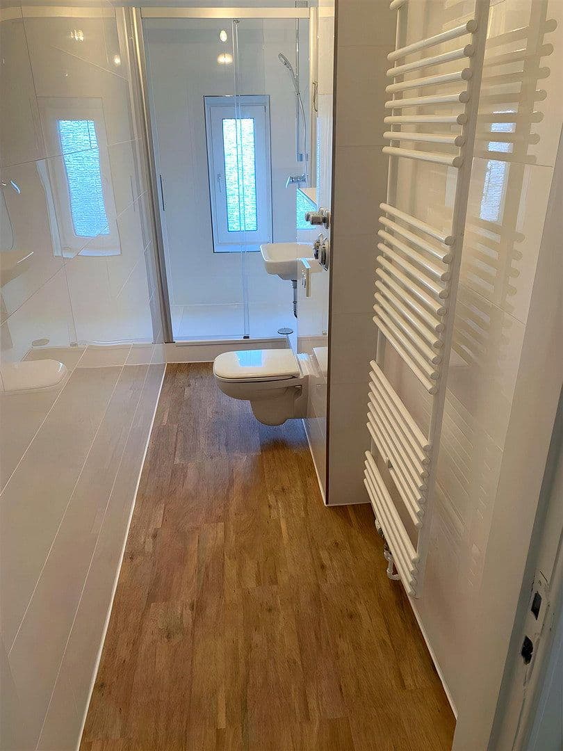 Pronájem bytu 4+1 80 m², Walddörferstrasse 276, Hamburg, Hamburg Pronájem bytu 4+1 80 m², Walddörferstrasse 276, Hamburg, Hamburg
