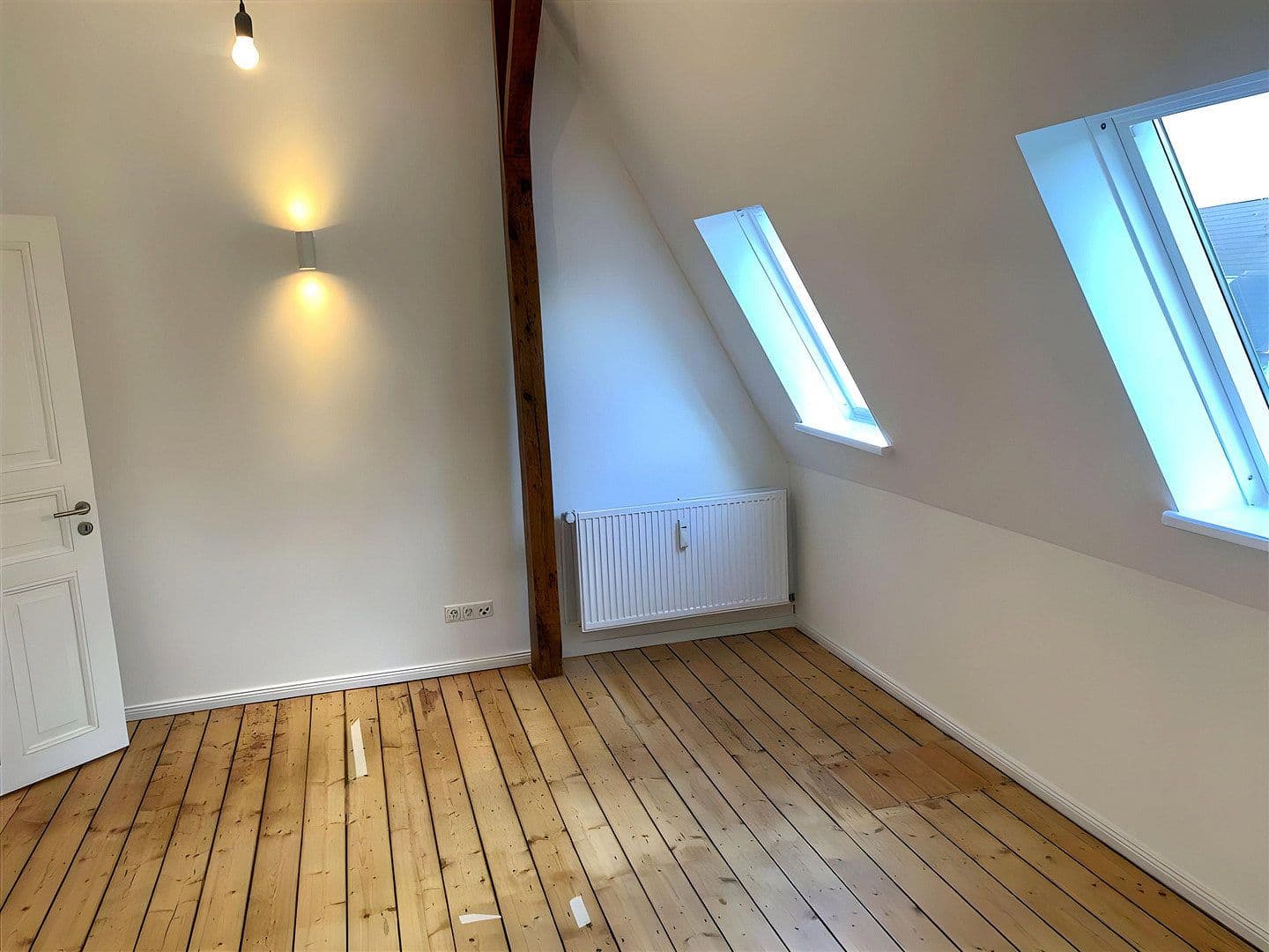 Pronájem bytu 4+1 80 m², Walddörferstrasse 276, Hamburg, Hamburg Pronájem bytu 4+1 80 m², Walddörferstrasse 276, Hamburg, Hamburg