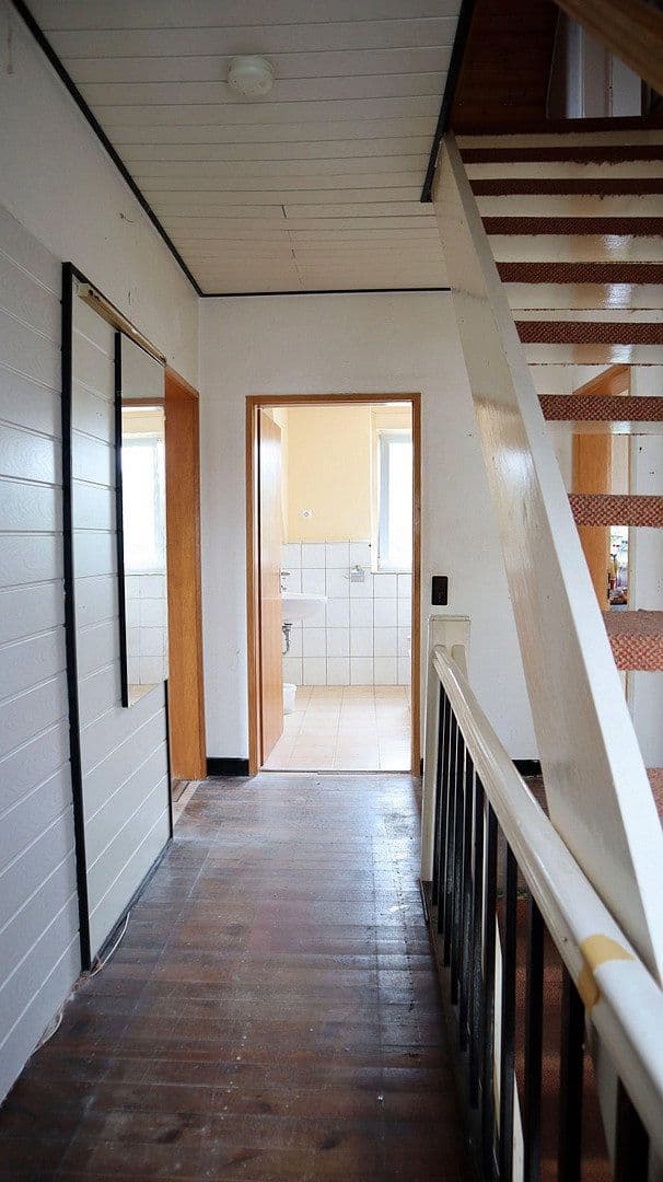 Prodej domu 201 m², pozemek 673 m², Sodenstr. 5, Düsseldorf, Severní Porýní-Vestfálsko Prodej domu 201 m², pozemek 673 m², Sodenstr. 5, Düsseldorf, Severní Porýní-Vestfálsko