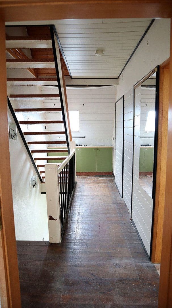 Prodej domu 201 m², pozemek 673 m², Sodenstr. 5, Düsseldorf, Severní Porýní-Vestfálsko Prodej domu 201 m², pozemek 673 m², Sodenstr. 5, Düsseldorf, Severní Porýní-Vestfálsko
