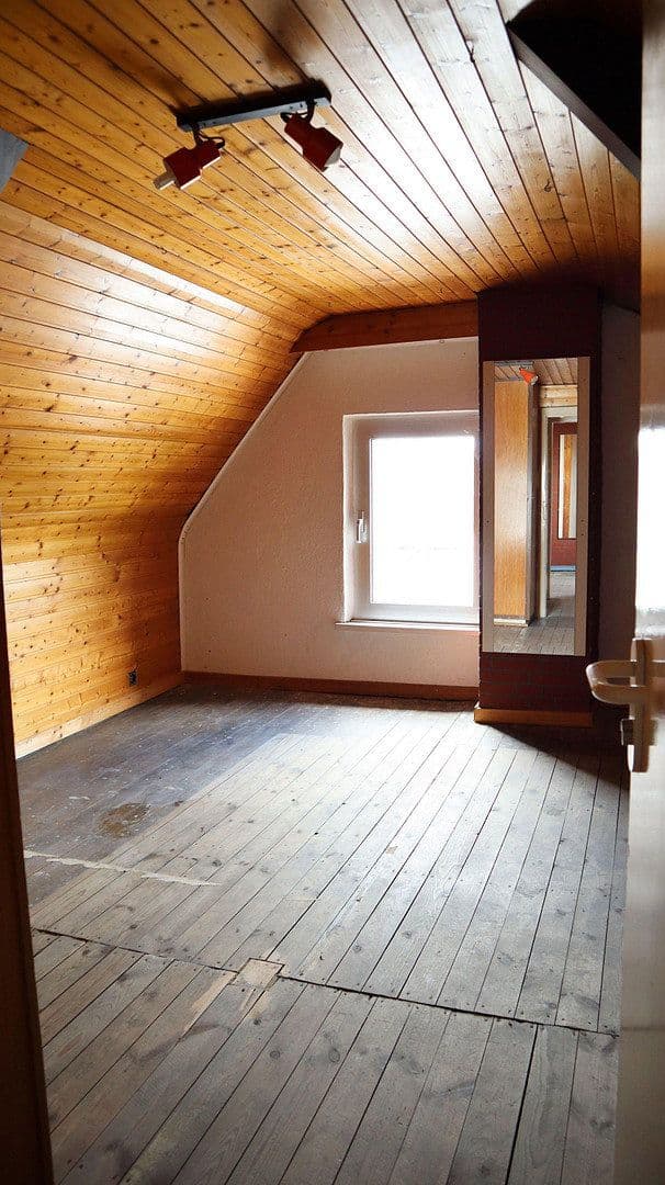 Prodej domu 201 m², pozemek 673 m², Sodenstr. 5, Düsseldorf, Severní Porýní-Vestfálsko Prodej domu 201 m², pozemek 673 m², Sodenstr. 5, Düsseldorf, Severní Porýní-Vestfálsko
