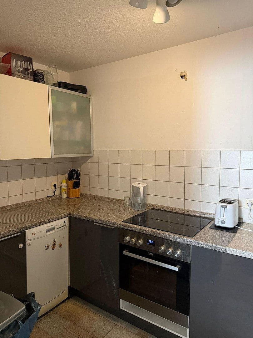 Pronájem bytu 3+1 56 m², Salomon-Idler-Straße 24b, Augsburg, Bavorsko Pronájem bytu 3+1 56 m², Salomon-Idler-Straße 24b, Augsburg, Bavorsko