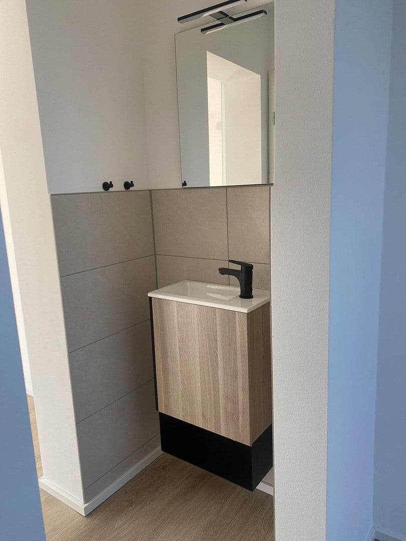 Pronájem bytu 3+kk 74 m², STUTTGART, Bádensko-Württembersko Pronájem bytu 3+kk 74 m², STUTTGART, Bádensko-Württembersko