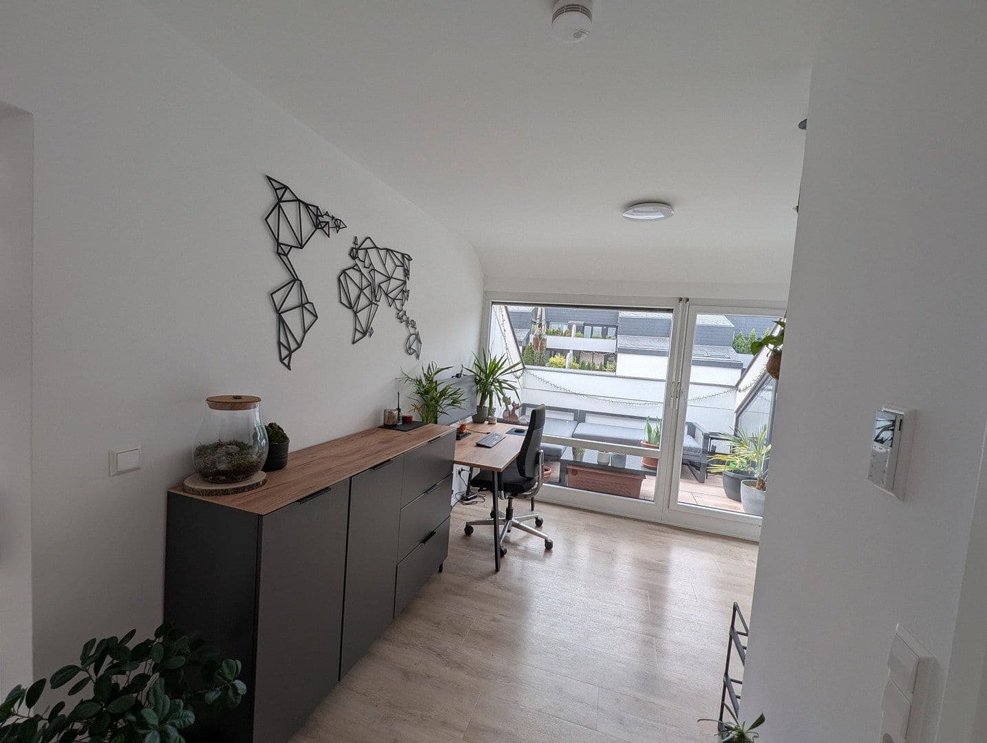 Pronájem bytu 3+kk 74 m², STUTTGART, Bádensko-Württembersko Pronájem bytu 3+kk 74 m², STUTTGART, Bádensko-Württembersko