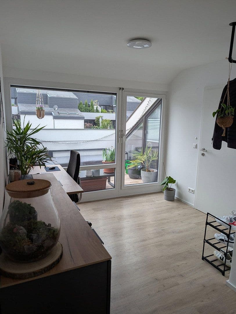 Pronájem bytu 3+kk 74 m², STUTTGART, Bádensko-Württembersko Pronájem bytu 3+kk 74 m², STUTTGART, Bádensko-Württembersko