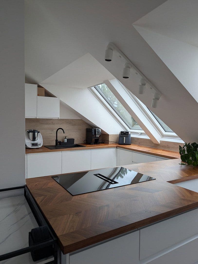 Pronájem bytu 3+kk 74 m², STUTTGART, Bádensko-Württembersko Pronájem bytu 3+kk 74 m², STUTTGART, Bádensko-Württembersko