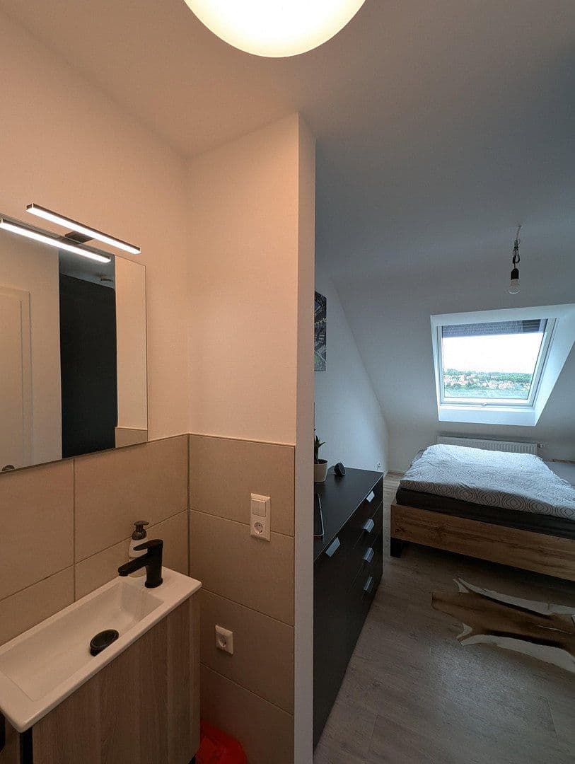 Pronájem bytu 3+kk 74 m², STUTTGART, Bádensko-Württembersko Pronájem bytu 3+kk 74 m², STUTTGART, Bádensko-Württembersko