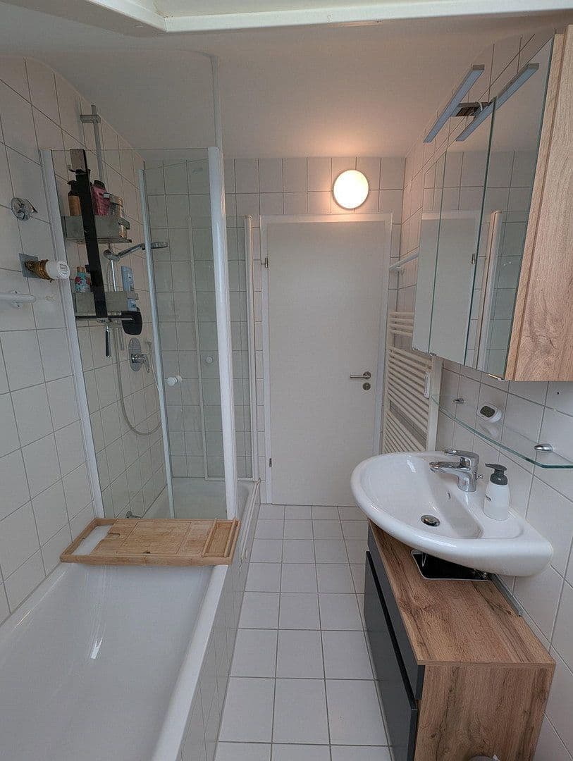 Pronájem bytu 3+kk 74 m², STUTTGART, Bádensko-Württembersko Pronájem bytu 3+kk 74 m², STUTTGART, Bádensko-Württembersko