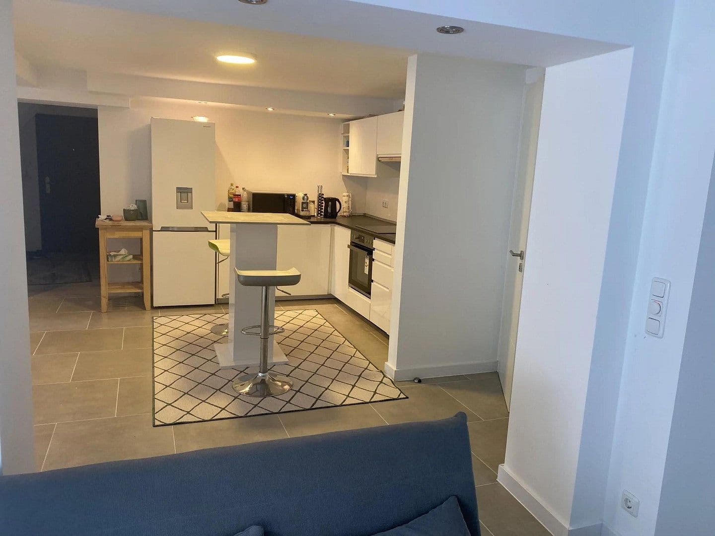 Pronájem bytu 2+1 72 m², Düsseldorf, Severní Porýní-Vestfálsko Pronájem bytu 2+1 72 m², Düsseldorf, Severní Porýní-Vestfálsko