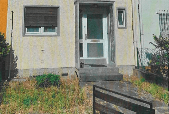 Prodej domu 113 m², pozemek 180 m², Hinter den Eichbäumen 19, 60433 Frankfurt, Frankfurt, Hessen Prodej domu 113 m², pozemek 180 m², Hinter den Eichbäumen 19, 60433 Frankfurt, Frankfurt, Hessen
