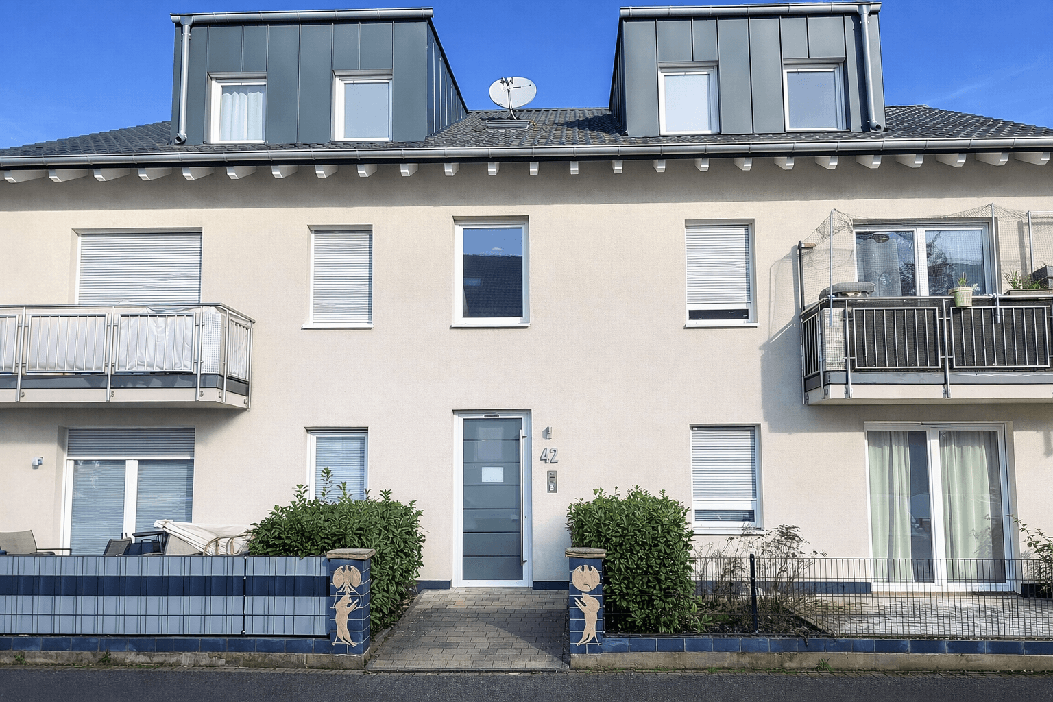 Prodej bytu 3+1 80 m², Rülzheim, Porýní-Falc Prodej bytu 3+1 80 m², Rülzheim, Porýní-Falc