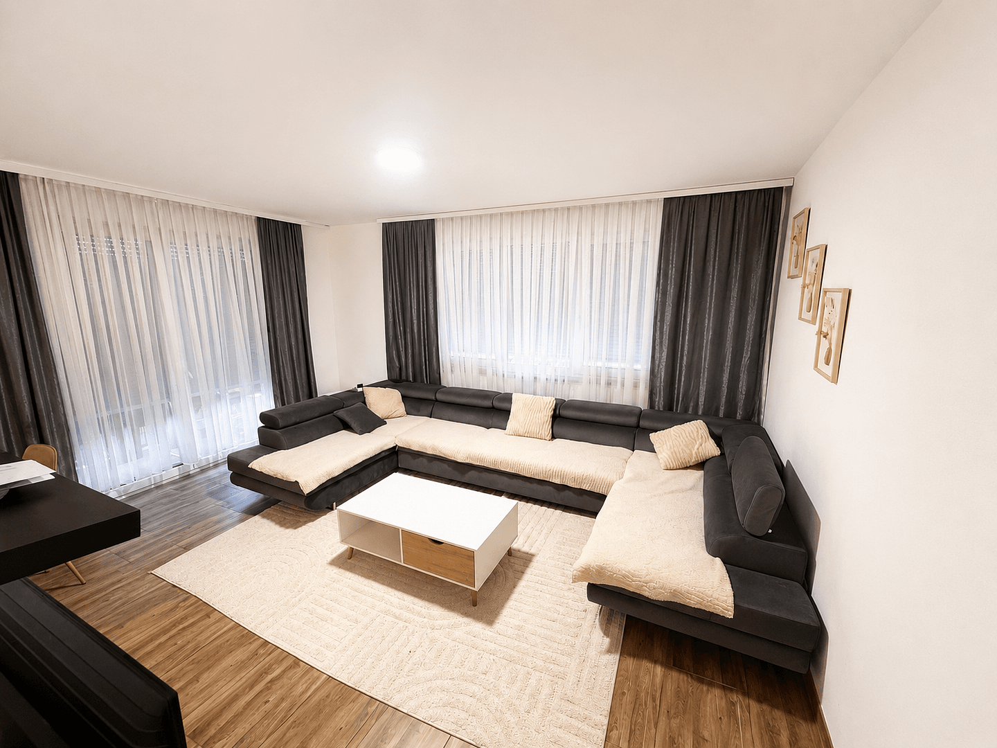 Prodej bytu 3+1 80 m², Rülzheim, Porýní-Falc Prodej bytu 3+1 80 m², Rülzheim, Porýní-Falc