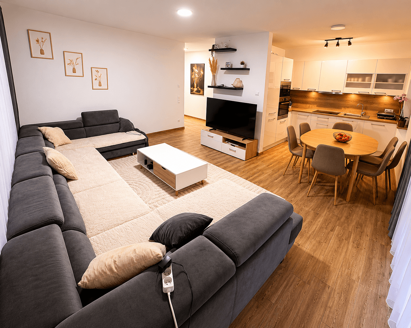 Prodej bytu 3+1 80 m², Rülzheim, Porýní-Falc Prodej bytu 3+1 80 m², Rülzheim, Porýní-Falc