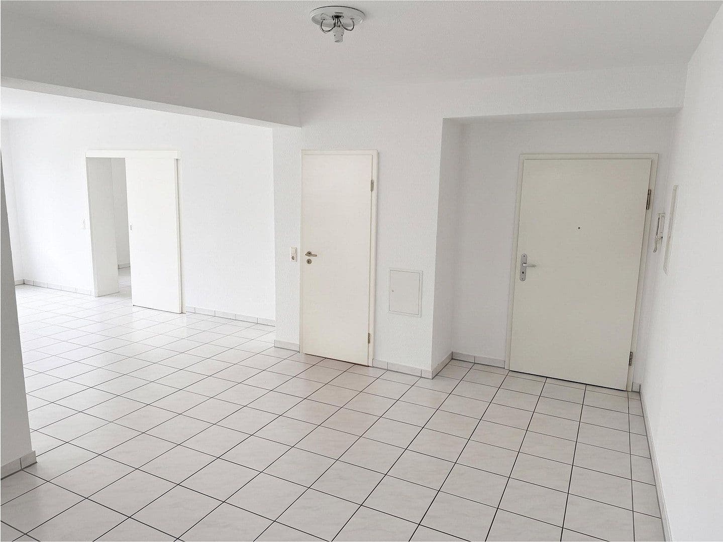 Pronájem bytu 1+kk 57 m², Wächtersbach, Hessen Pronájem bytu 1+kk 57 m², Wächtersbach, Hessen