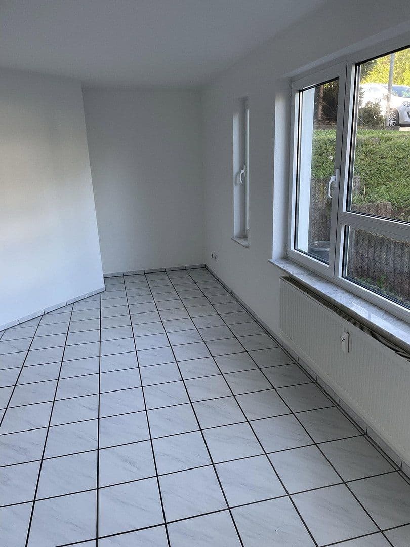 Pronájem bytu 2+1 49 m², Winz, Hargesheim, Porýní-Falc Pronájem bytu 2+1 49 m², Winz, Hargesheim, Porýní-Falc