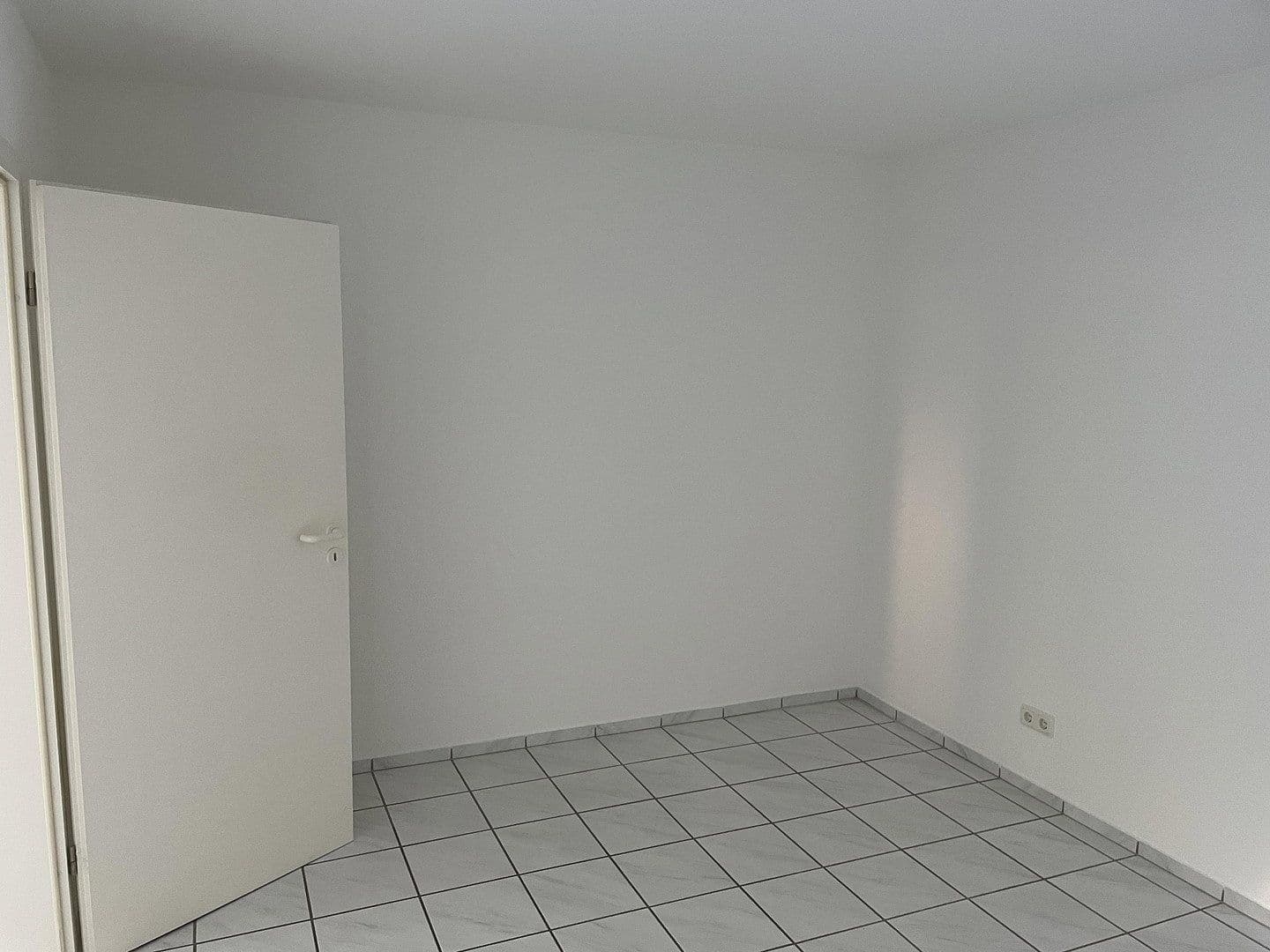 Pronájem bytu 2+1 49 m², Winz, Hargesheim, Porýní-Falc Pronájem bytu 2+1 49 m², Winz, Hargesheim, Porýní-Falc