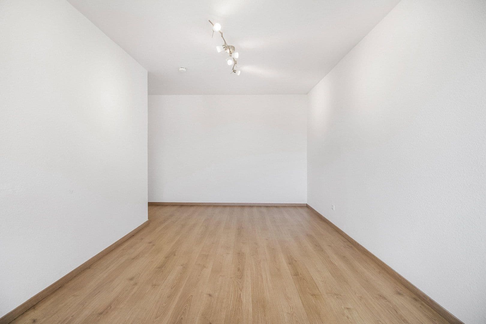 Pronájem bytu 3+1 70 m², Selsinger Straße 20, Bremen, Bremen Pronájem bytu 3+1 70 m², Selsinger Straße 20, Bremen, Bremen