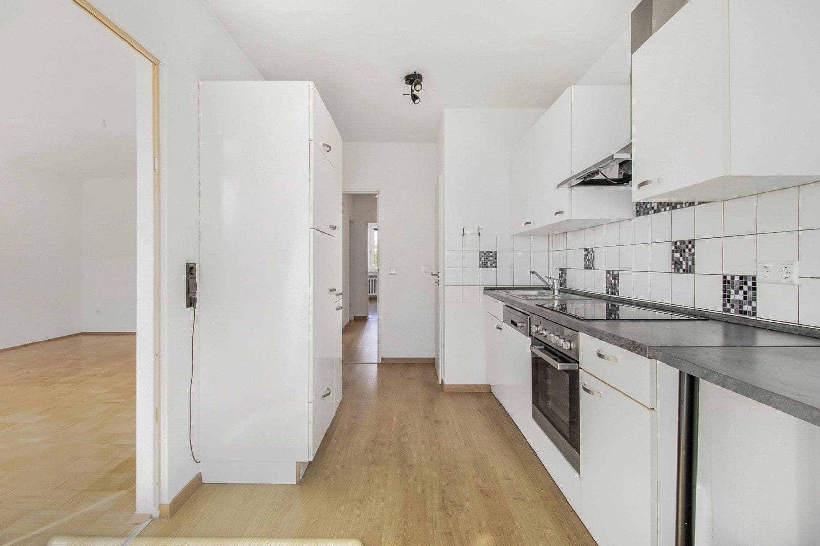 Pronájem bytu 3+1 70 m², Selsinger Straße 20, Bremen, Bremen Pronájem bytu 3+1 70 m², Selsinger Straße 20, Bremen, Bremen
